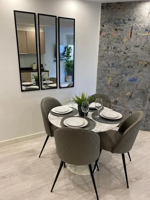 Apartamento Con Ubicacion Top Marbella